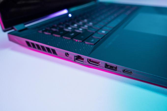 GIGABYTE AORUS_16X_9SG-43UAC54SH