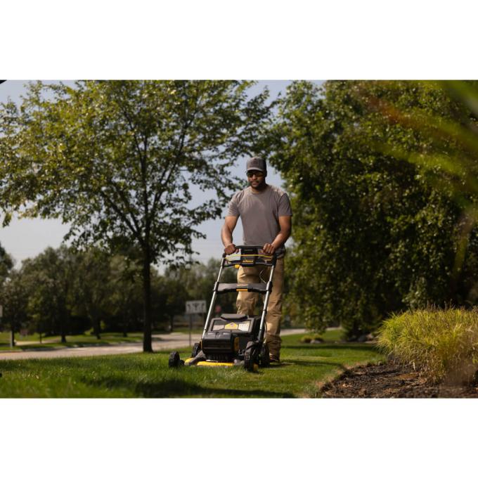DeWALT DCMWP134W2