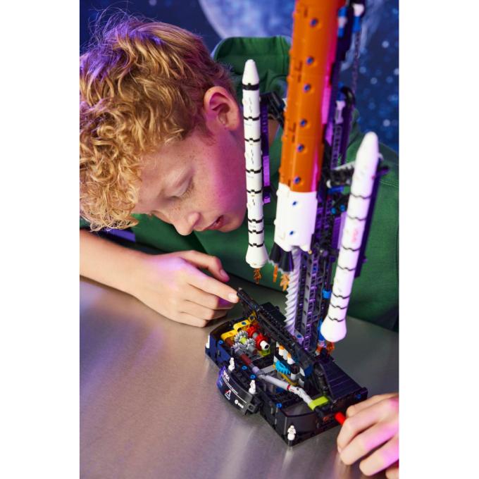 LEGO 42221