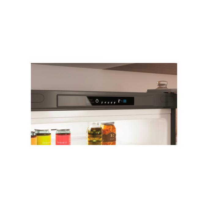 Indesit INFC8TI22X