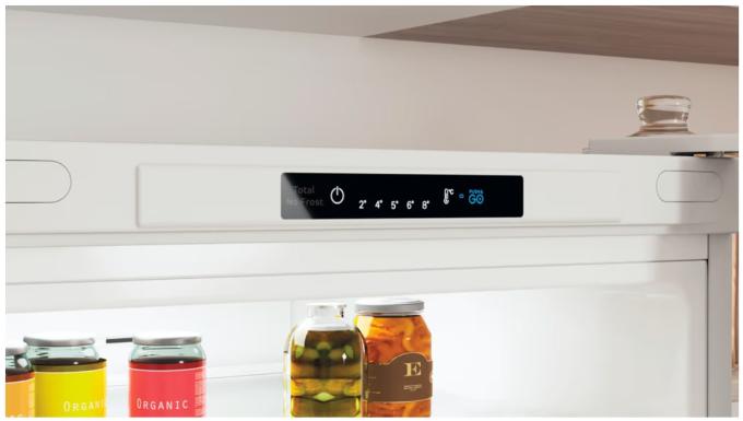 Indesit INFC8 TI21 W0