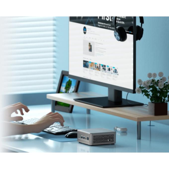 GEEKOM GMA5R75825U-16512-EU