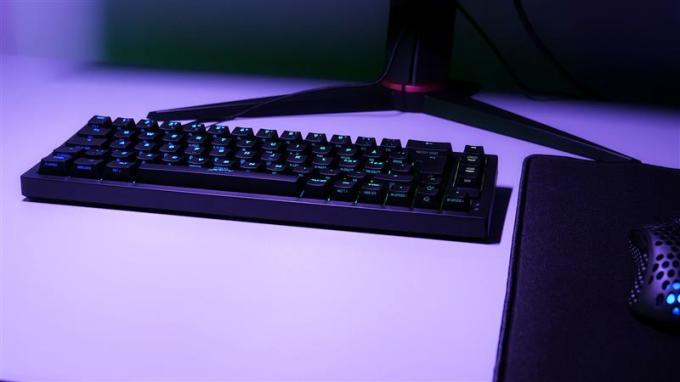Xtrfy K5-RGB-CPT-BLACK-R-UKR
