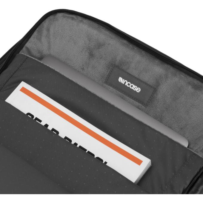 Incase INCO100683-BLK