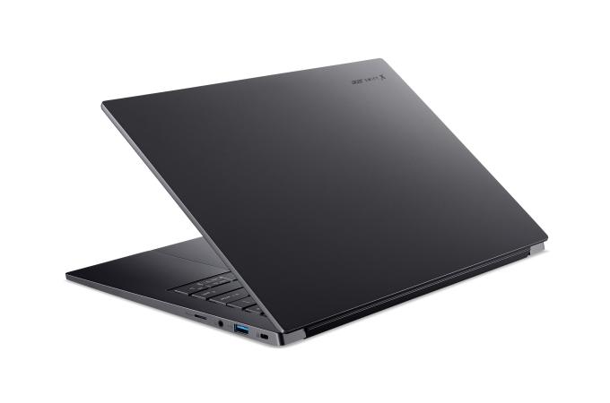 Acer NX.J83EU.003