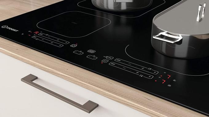 Indesit IB65B60NE