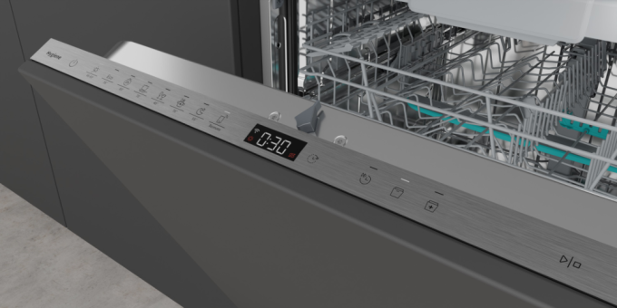 Hisense 746053