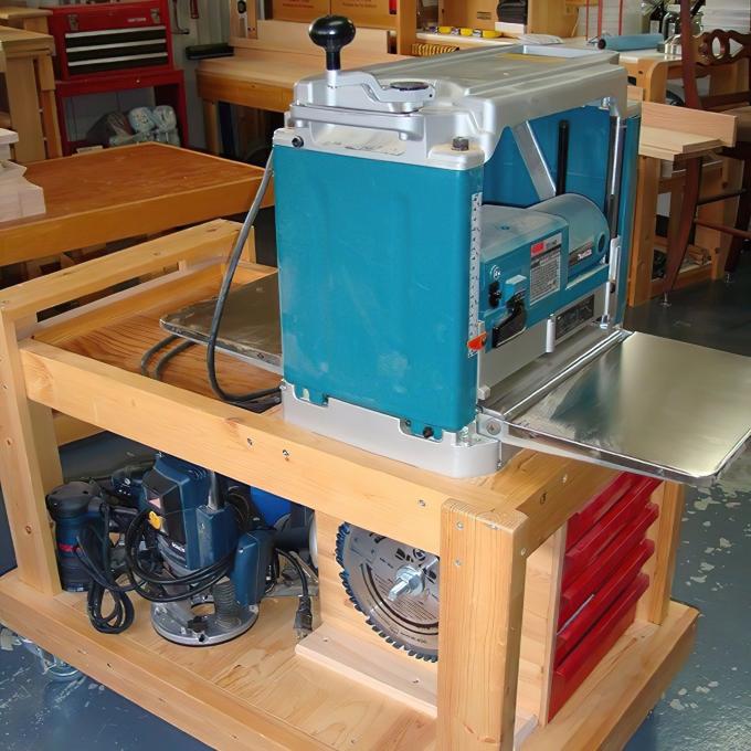 Makita 2012NB