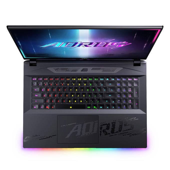 GIGABYTE AORUSMAST 16 BZHC6UAE65SP