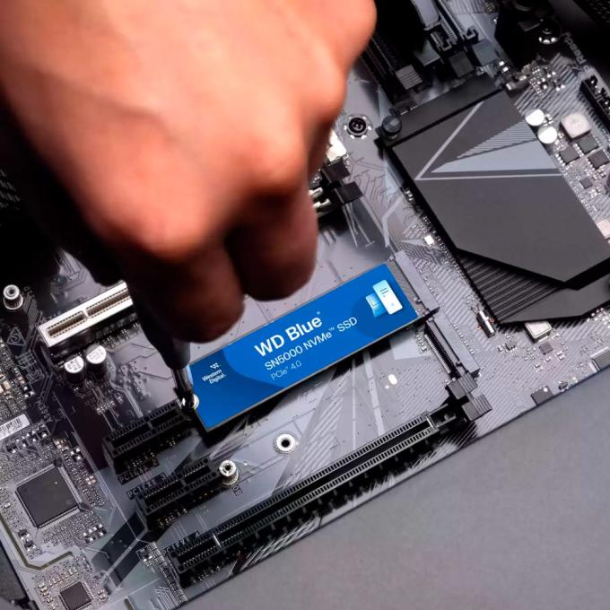 WD WDS400T4B0E