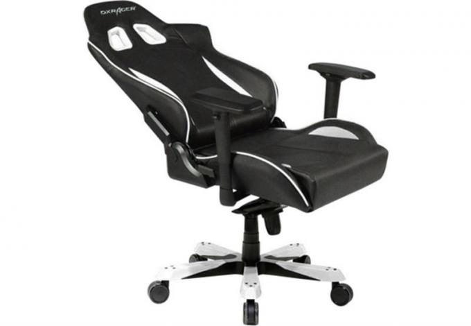 Кресло для геймеров DXRacer King OH/KS57/NW Black/White