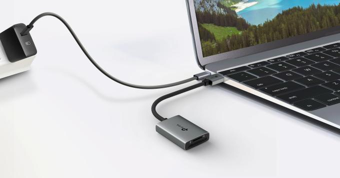 TP-Link UA430