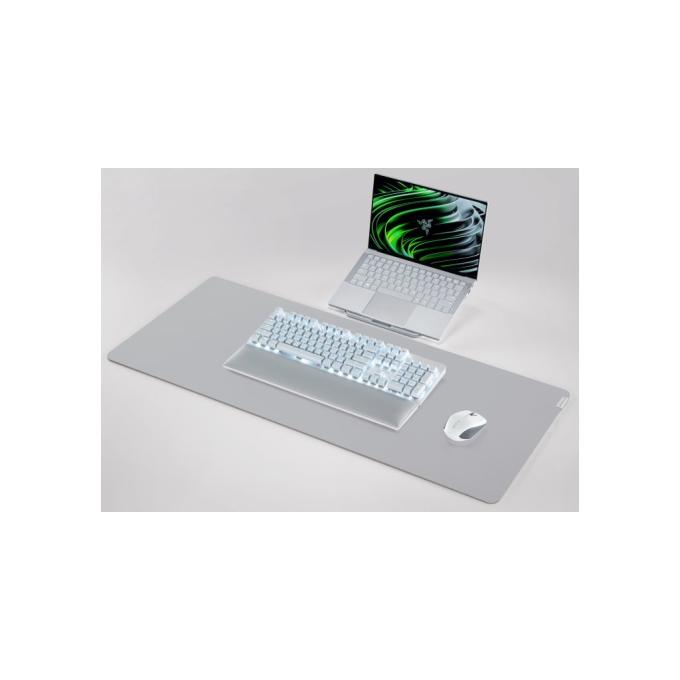 Razer RZ02-03332300-R3M1