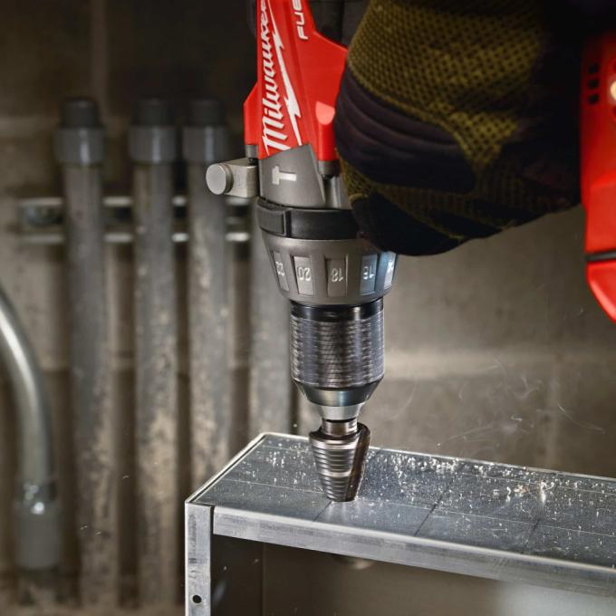 Milwaukee 48899350