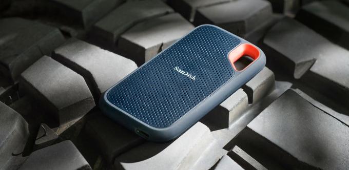 SANDISK SDSSDE61-1T00-G25