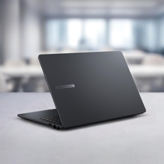 ASUS 90NX0801-M0AF10