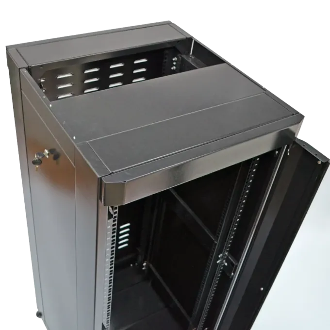 Шкаф черный 19" 18U, 610 х 675 мм