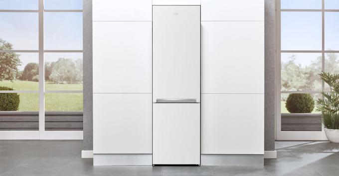 BEKO RCNA406I30W