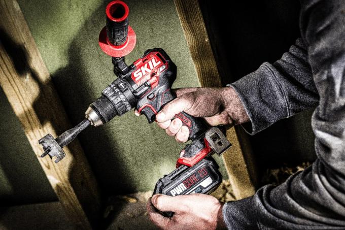 SKIL CD1E3085CA