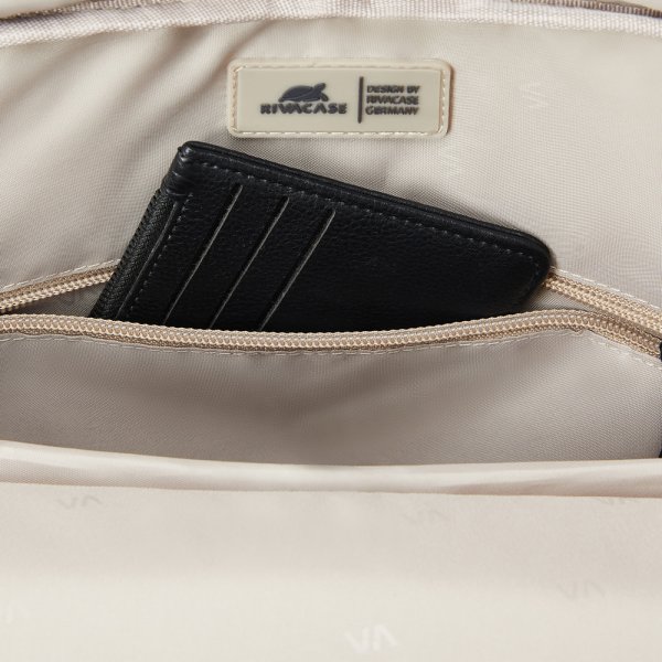 RivaCase 7921 (Black)