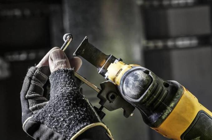 DeWALT DWE315