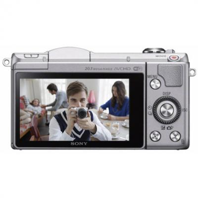 Цифровой фотоаппарат SONY Alpha 5000 kit 16-50 Silver ILCE5000LS.CEC