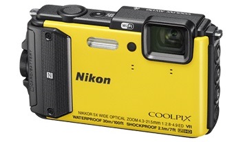 Цифровой фотоаппарат Nikon Coolpix AW130 Yellow VNA844E1