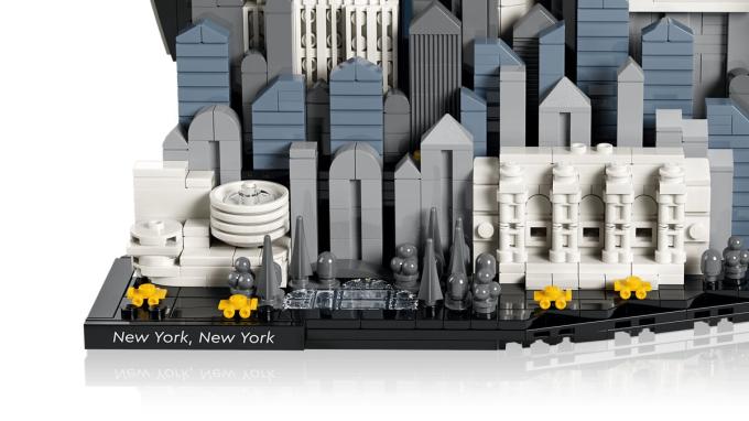 LEGO 21066