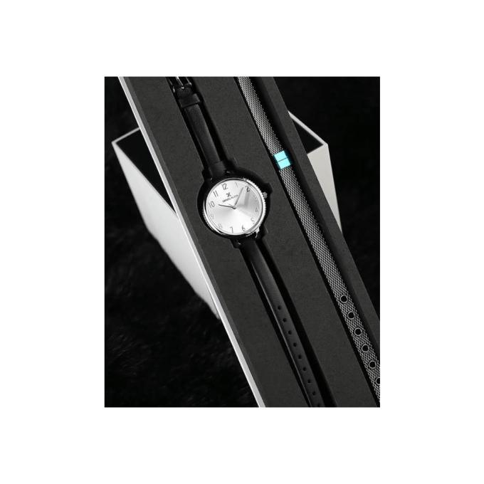 Daniel Klein DK11793-1