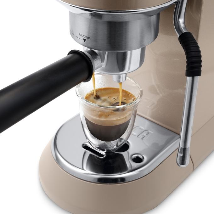 DeLonghi EC 885 BG