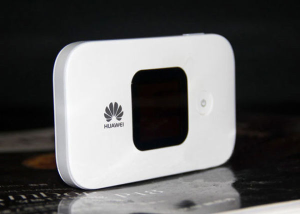 Мобильный Wi-Fi роутер Huawei E5577FS-932 51071QKF