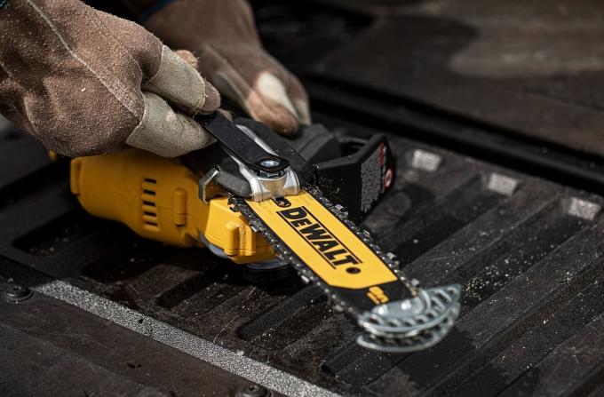 DeWALT DCMPS520N