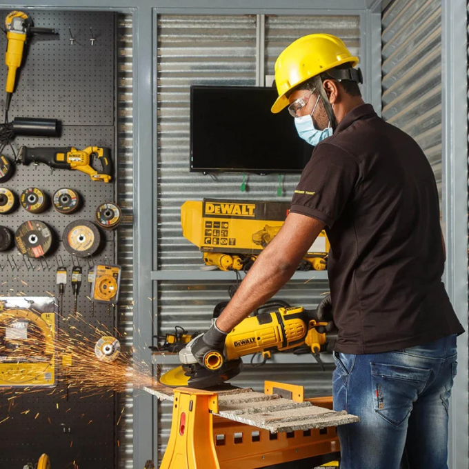 DeWALT DWE4579