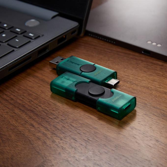 Kingston DTDEG2/128GB