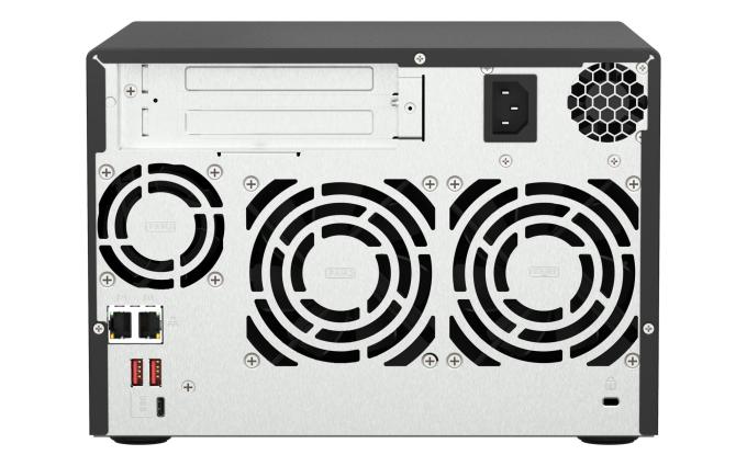 QNap TS-673A-8G