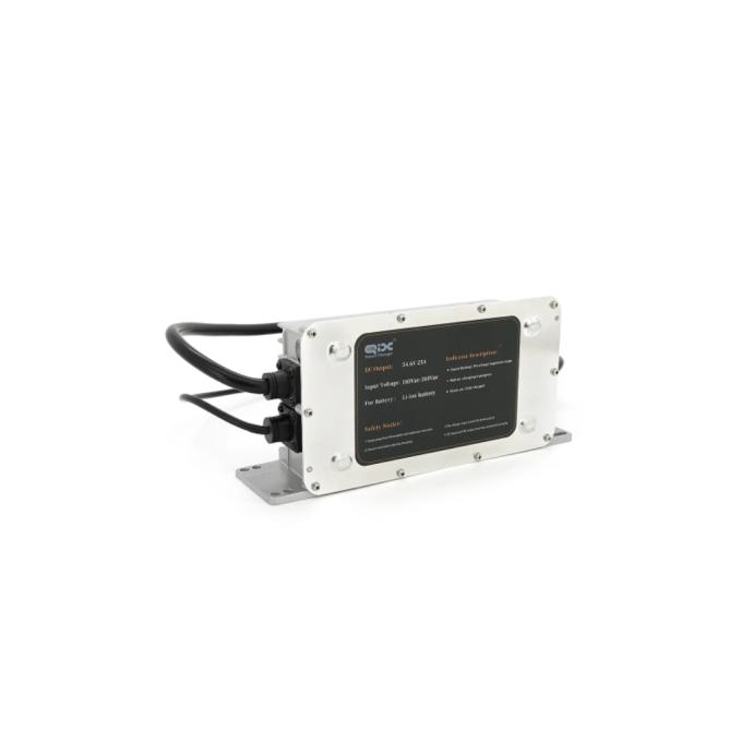 VOLTRONIC QX1200-546