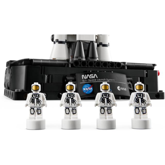 LEGO 42221