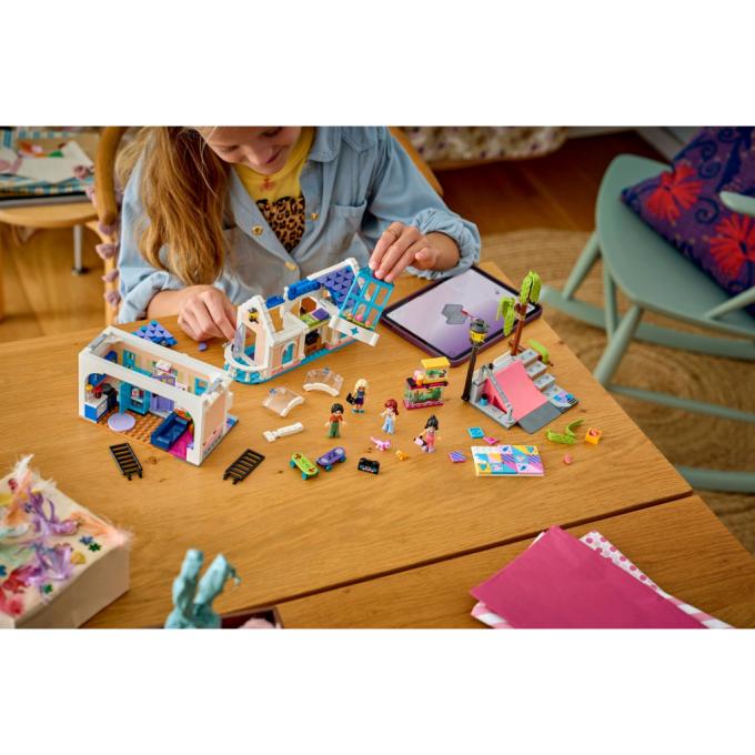LEGO 42687