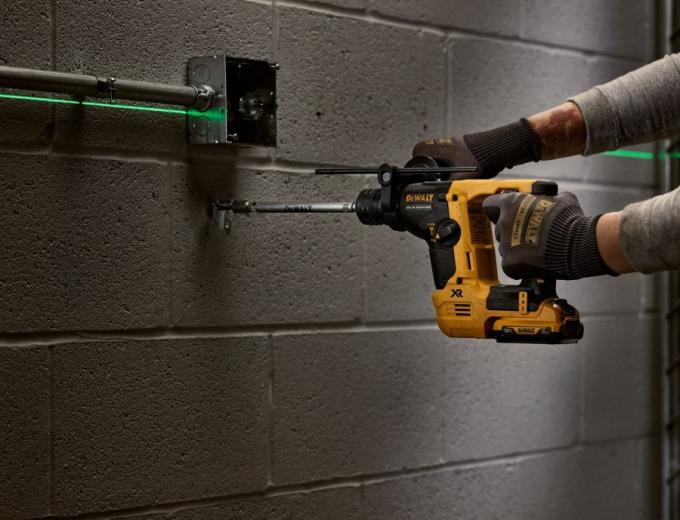 DeWALT DCH072N