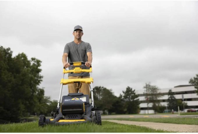 DeWALT DCMWSP156W2