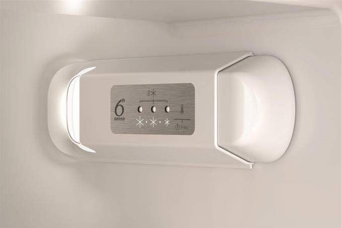 Whirlpool WHC18D011C1 SF
