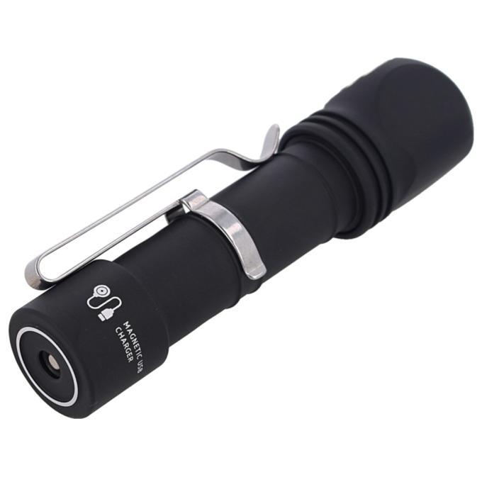 Armytek F06801W