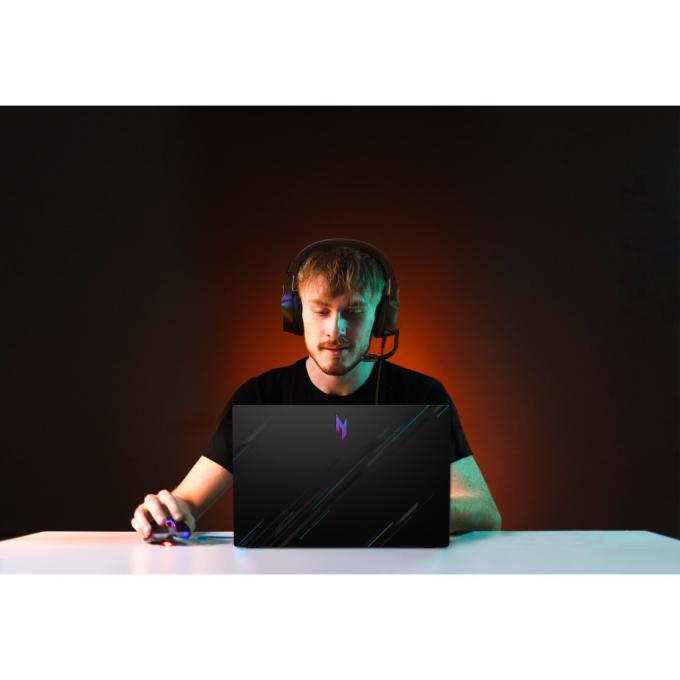 Acer NH.QQEEU.003