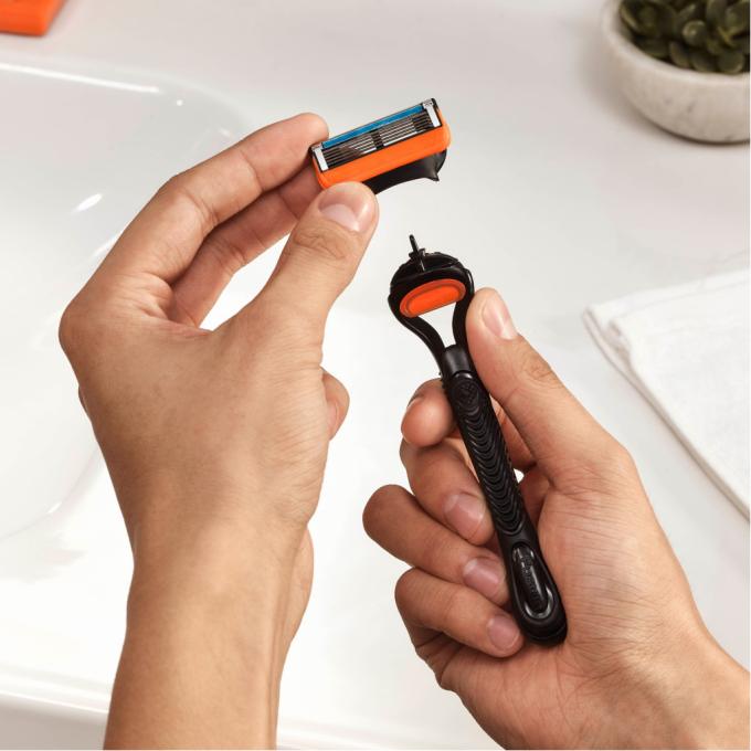 Gillette 7702018874125/7702018866946