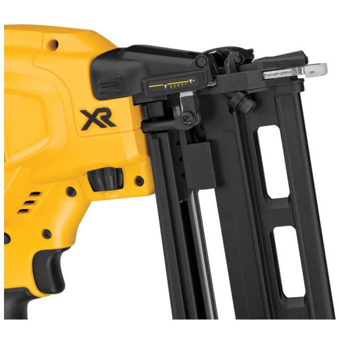 DeWALT DCN662N
