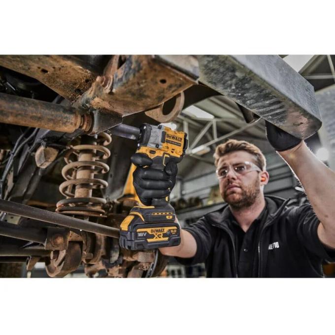 DeWALT DCF923N