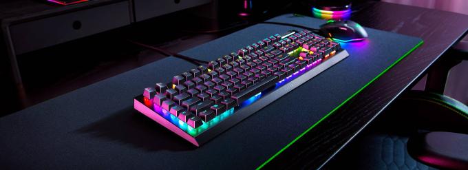 Razer RZ03-04700800-R3R1
