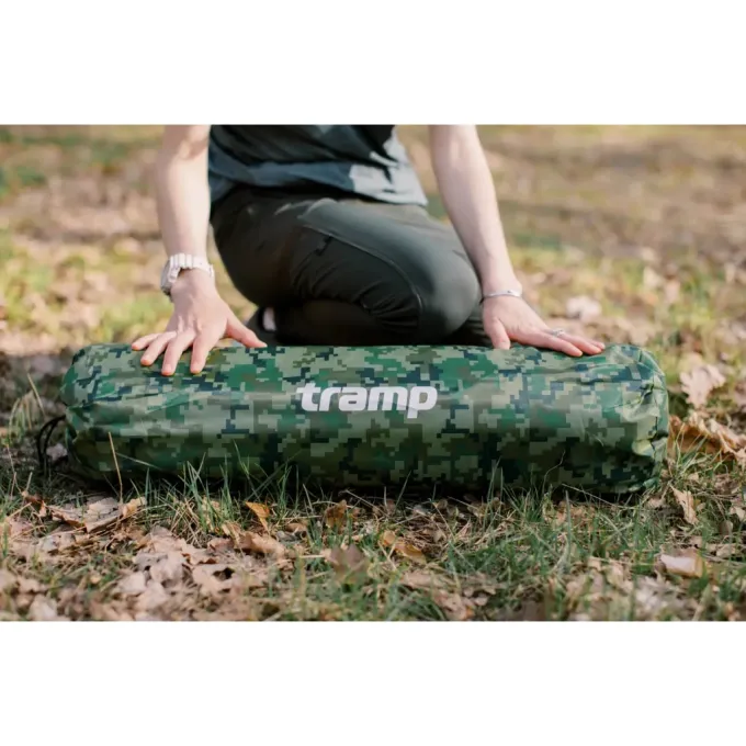 Tramp UTRI-007