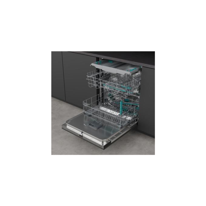 Hisense HV673D64