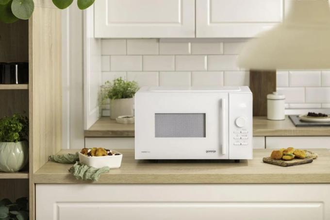 Gorenje MO23A3W5